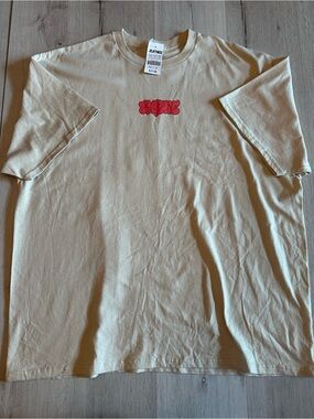 Empyre Alley Cat Short Sleeve Tee Cream XXL NWT